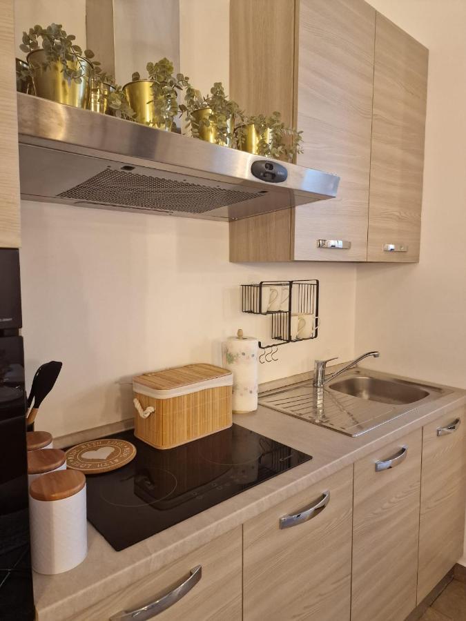 דירות Regina Milano In Porta Romana 2 - Sky Tv, Wifi E Breakfast Box מראה חיצוני תמונה