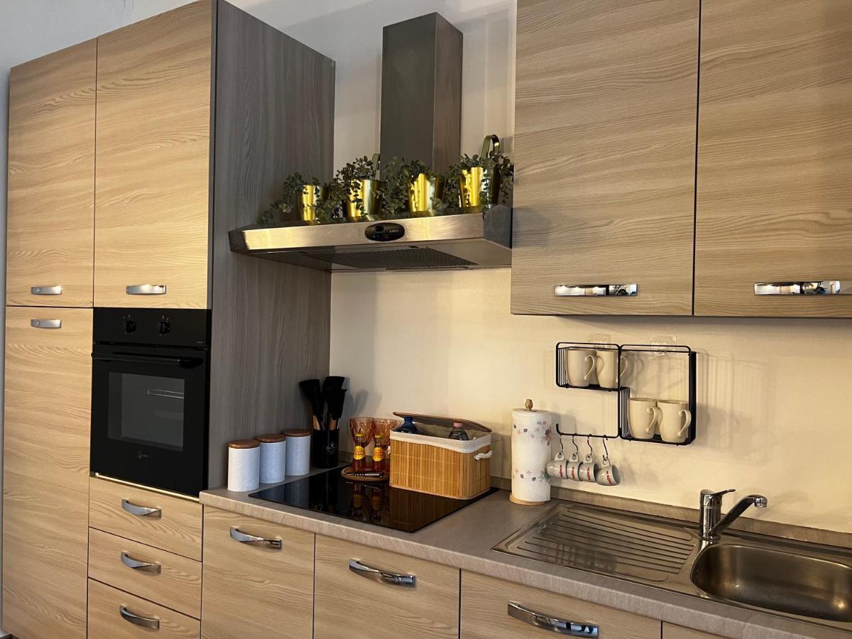 דירות Regina Milano In Porta Romana 2 - Sky Tv, Wifi E Breakfast Box מראה חיצוני תמונה